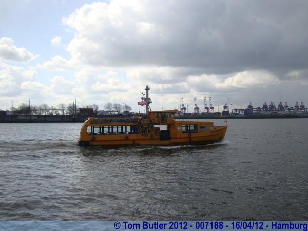 Photo ID: 007188, Passing the Lion King ferry, Hamburg, Germany