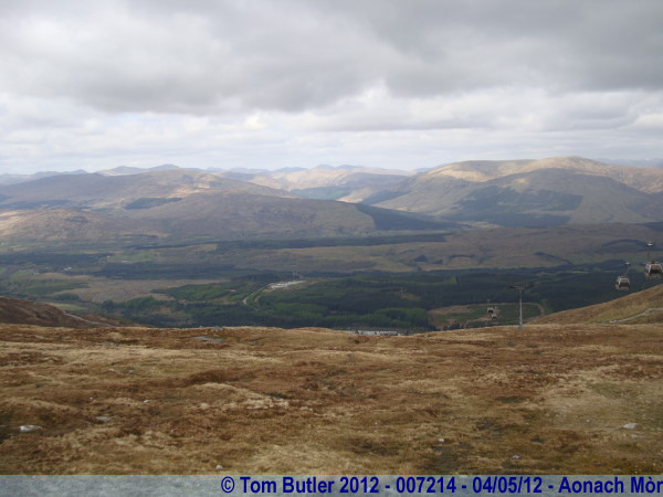 Photo ID: 007214, Into the mountains, Aonach Mr, Scotland