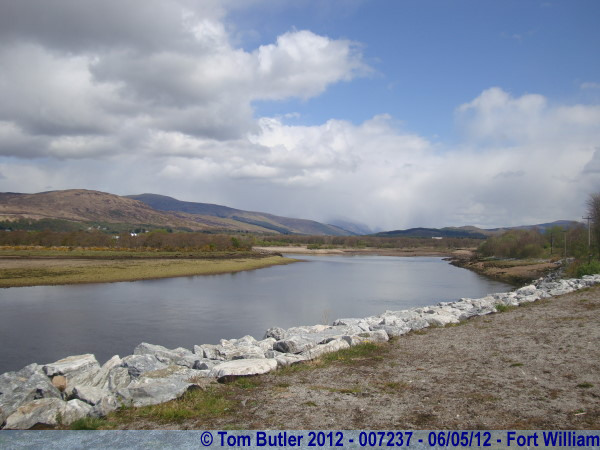 Photo ID: 007237, Looking along the river, Fort William, Scotland
