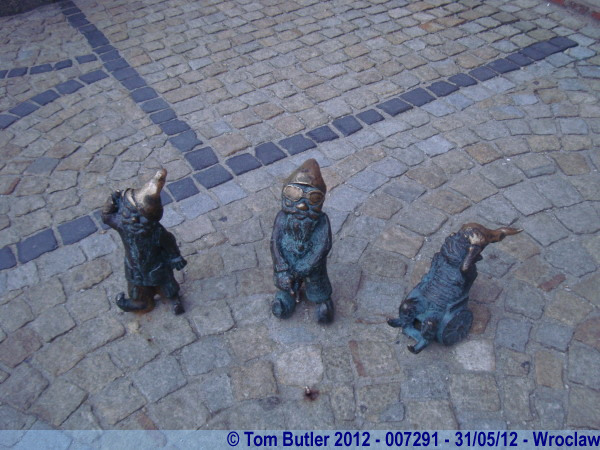 Photo ID: 007291, Three of Wroclaw's gnomes, Wroclaw, Poland