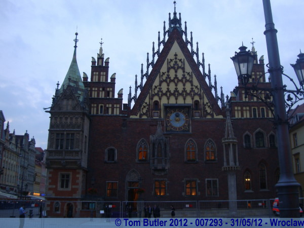 Photo ID: 007293, Front of the town hall, Wroclaw, Poland