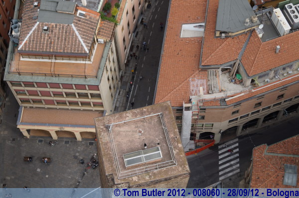 Photo ID: 008060, Looking down on the Torre Garisenda from the Torre degli Asinelli, Bologna, Italy