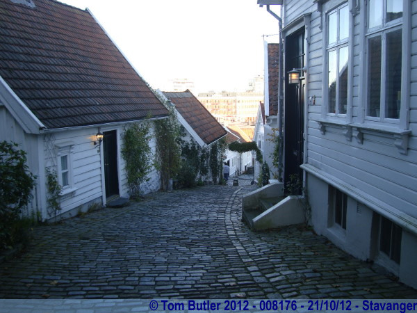 Photo ID: 008176, In the lanes of Gamle Stavanger, Stavanger, Norway