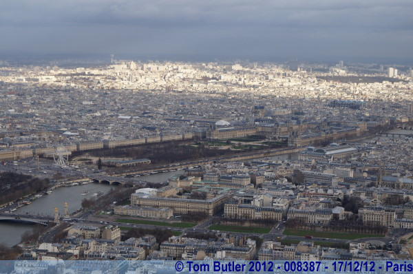 Photo ID: 008387, Looking across towards the Louvre, Paris, France