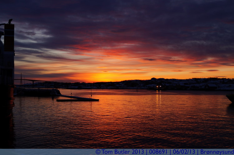 Photo ID: 008691, A stunning sunset, Brnnysund, Norway