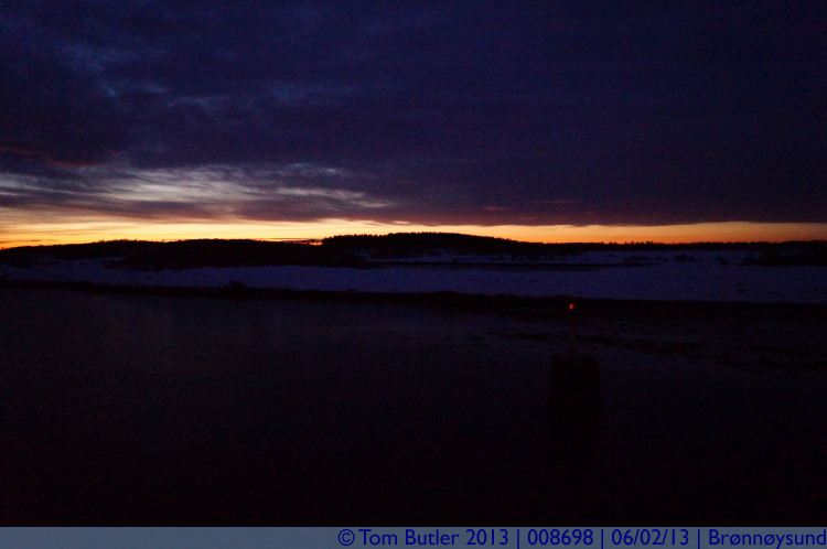Photo ID: 008698, The last light of day, Brnnysund, Norway