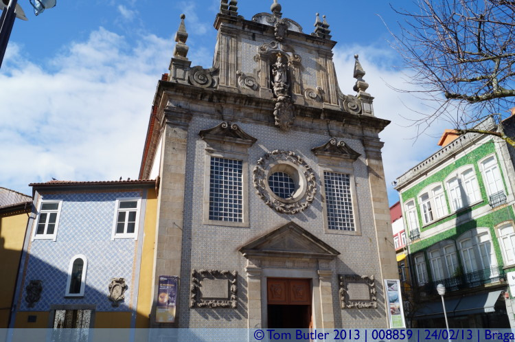 Photo ID: 008859, The Reitor Da Igreja Dos Terceiros, Braga, Portugal