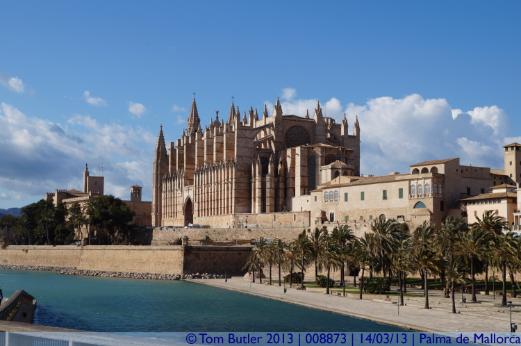 Photo ID: 008873, Looking towards the Cathedral and the Royal Palace, Palma de Mallorca, Spain