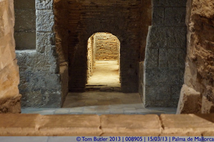 Photo ID: 008905, In the Arabic baths of the palace, Palma de Mallorca, Spain