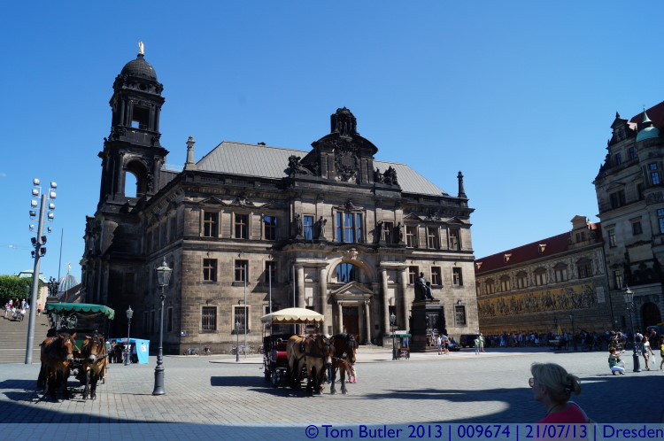 Photo ID: 009674, In Schloplatz, Dresden, Germany