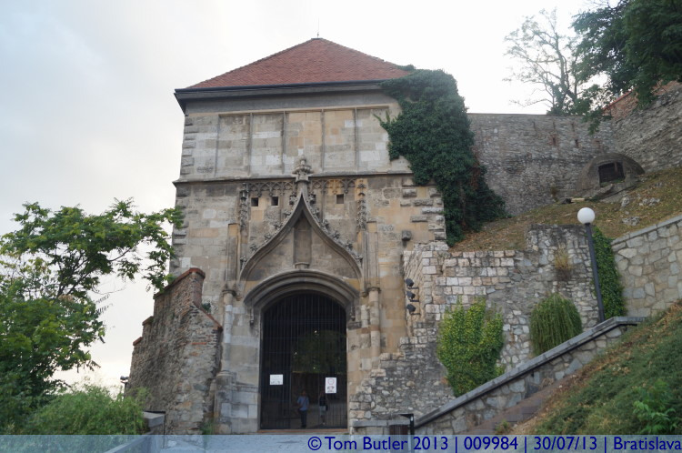 Photo ID: 009984, Castle entrance gate, Bratislava, Slovakia