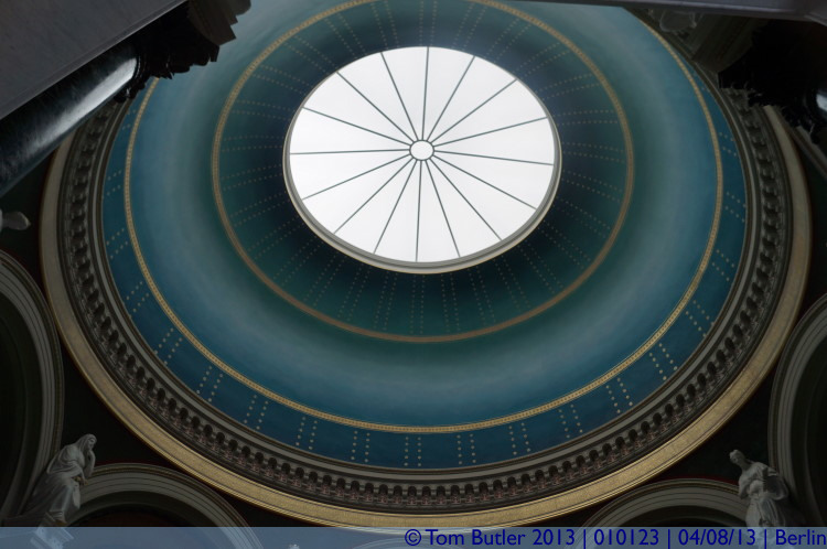 Photo ID: 010123, Dome of the Alte Nationalgalerie, Berlin, Germany