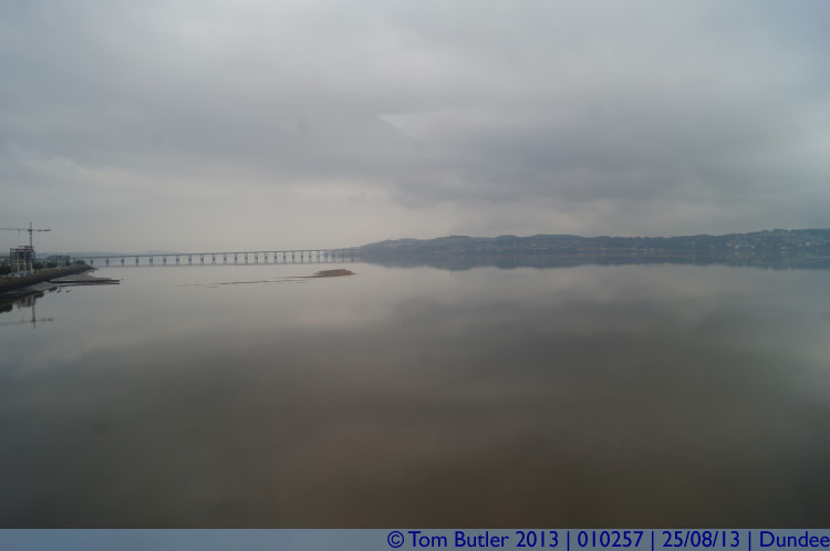 Photo ID: 010257, Looking down the Tay, Dundee, Scotland