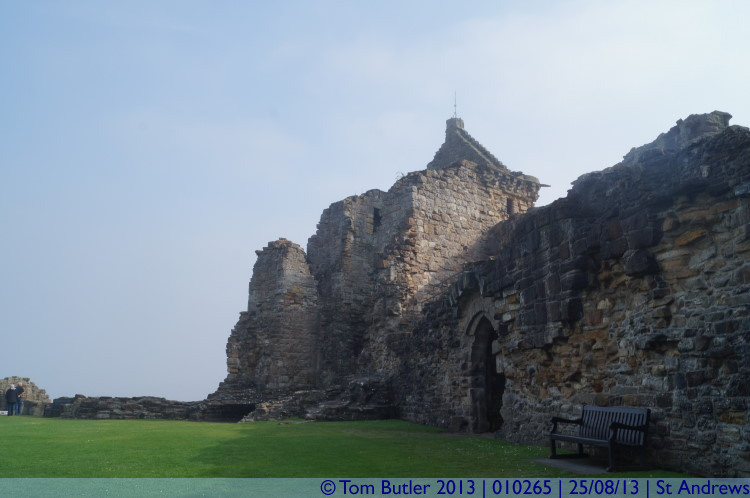 Photo ID: 010265, Keep ruins, St Andrews, Scotland