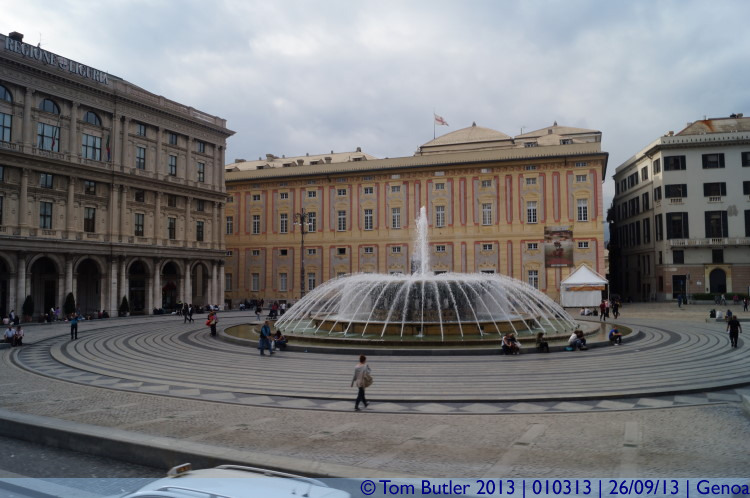 Photo ID: 010313, The Ducal palace, Genoa, Italy