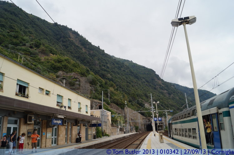 Photo ID: 010342, On the platform, Corniglia, Italy