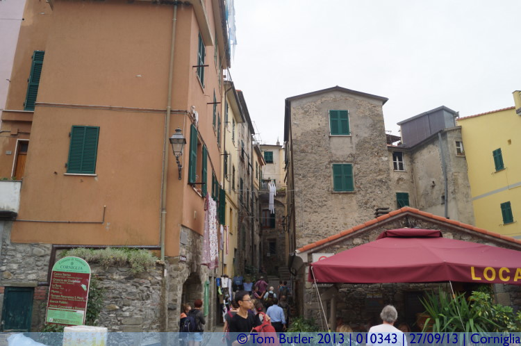 Photo ID: 010343, In the centre of town, Corniglia, Italy