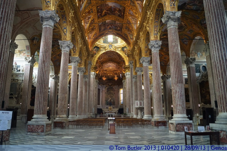 Photo ID: 010420, Inside the Basilica, Genoa, Italy