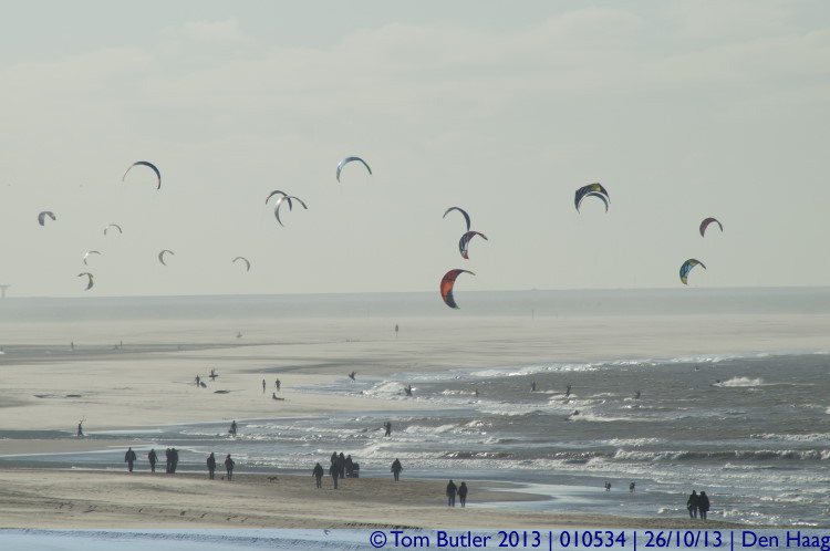 Photo ID: 010534, Kite surfing central, Den Haag, Netherlands