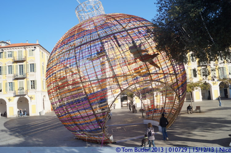 Photo ID: 010729, A bauble in Place Garibaldi, Nice, France