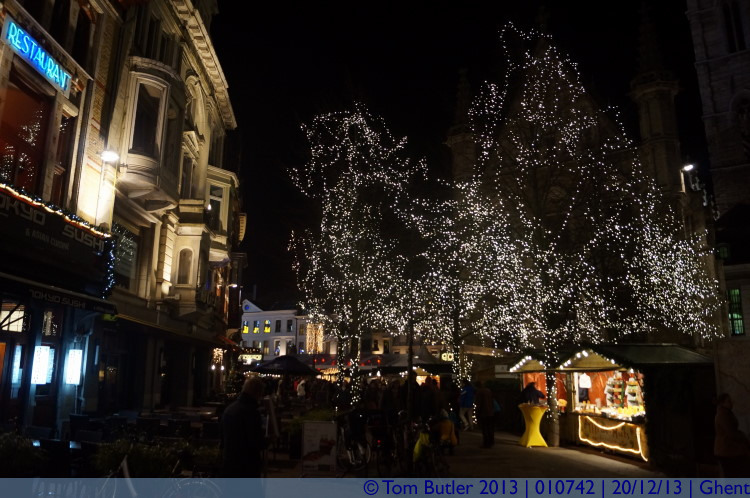 Photo ID: 010742, Entering the Christmas Market, Ghent, Belgium