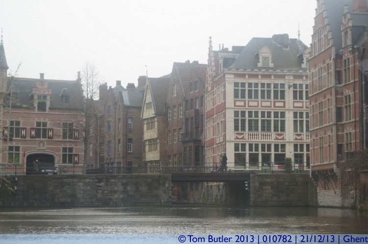 Photo ID: 010782, On the river by the Gravensteen, Ghent, Belgium