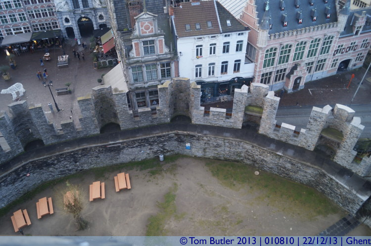 Photo ID: 010810, Down into the defences, Ghent, Belgium