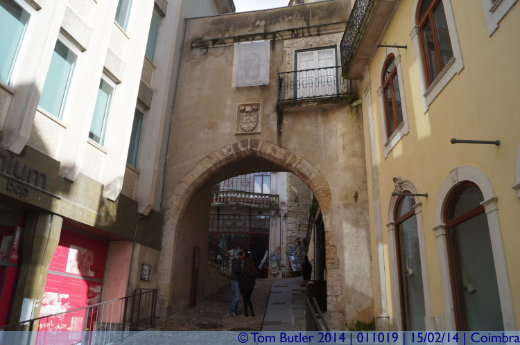 Photo ID: 011019, The Arco de Almedina, Coimbra, Portugal