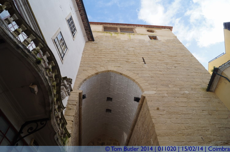 Photo ID: 011020, The tower of the Almedina Gate, Coimbra, Portugal