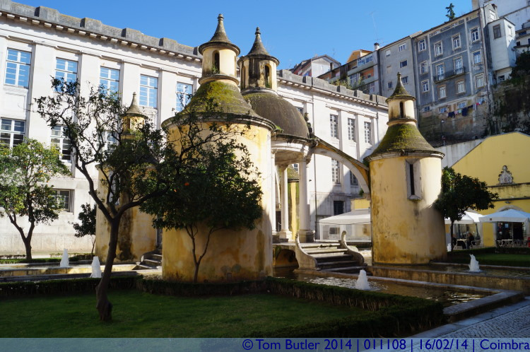 Photo ID: 011108, Jardim da Manga, Coimbra, Portugal