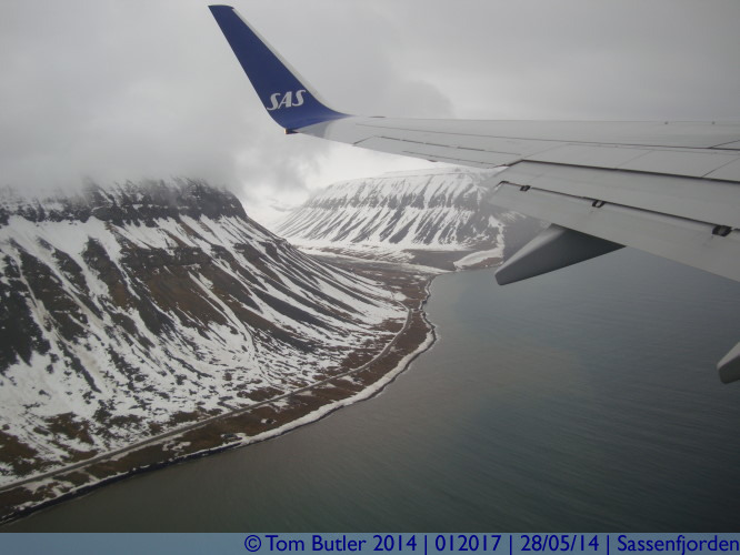 Photo ID: 012017, Leaving Longyearbyen behind, Sassenfjorden, Norway