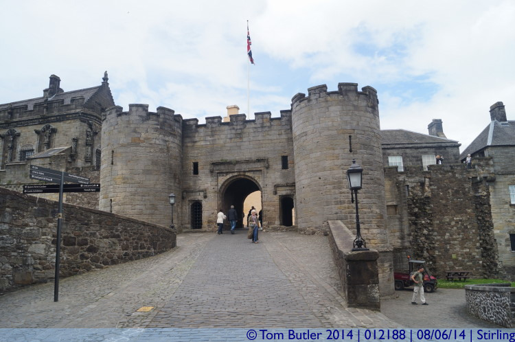 Photo ID: 012188, Castle entrance, Stirling, Scotland