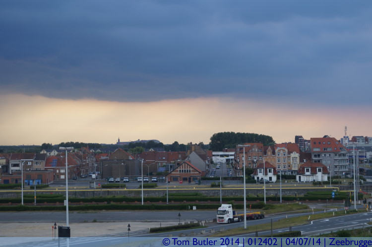 Photo ID: 012402, Heavy rain approaching, Zeebrugge, Belgium
