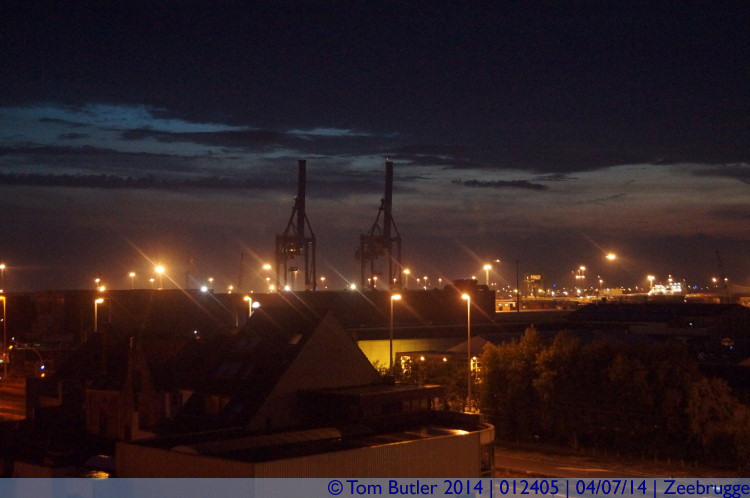 Photo ID: 012405, Harbour at night, Zeebrugge, Belgium