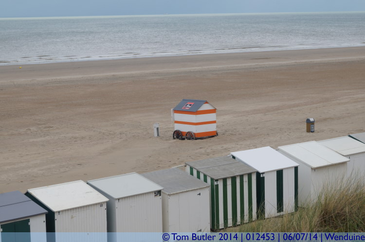 Photo ID: 012453, Beach huts, Wenduine, Belgium