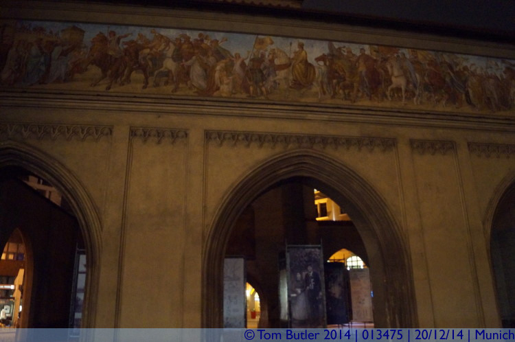 Photo ID: 013475, Frieze on the front of the Isartor, Munich, Germany