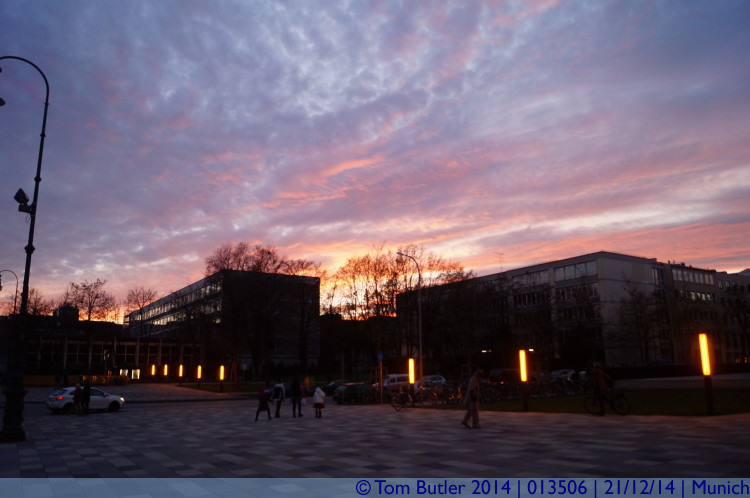Photo ID: 013506, A stunning sunset, Munich, Germany