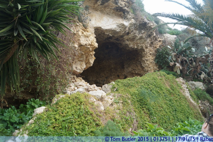 Photo ID: 013751, Caves in Lunzjata Valley, Rabat, Malta