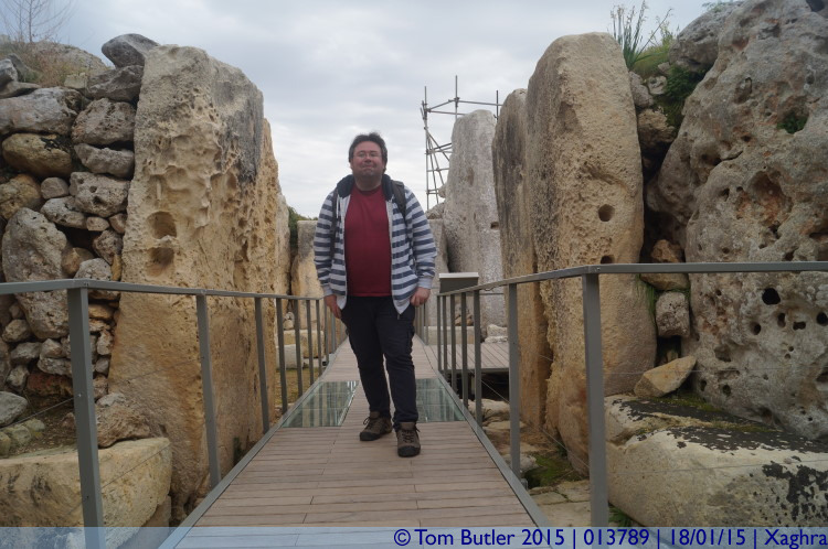Photo ID: 013789, Standing in Ggantija, Xaghra, Malta