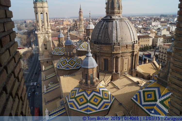 Photo ID: 014065, Basilica roof, Zaragoza, Spain