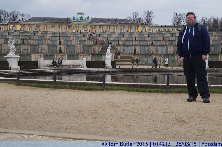 Photo ID: 014213, Standing by the palace, Potsdam, Germany