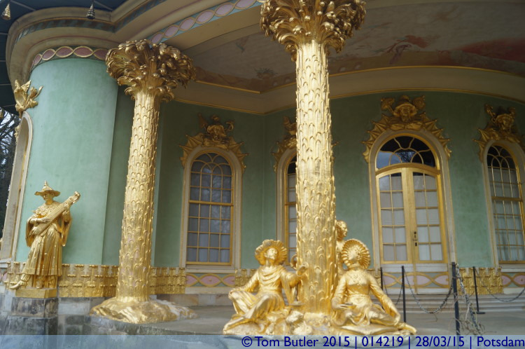 Photo ID: 014219, Gilt statues, Potsdam, Germany