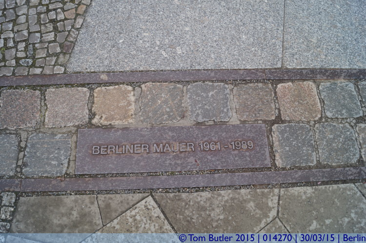 Photo ID: 014270, Line of the wall, Berlin, Germany