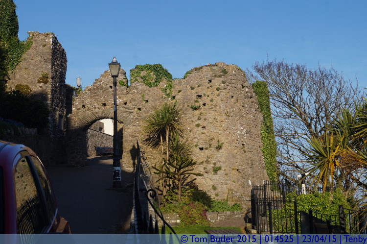Photo ID: 014525, The ruins of the castle, Tenby, Wales