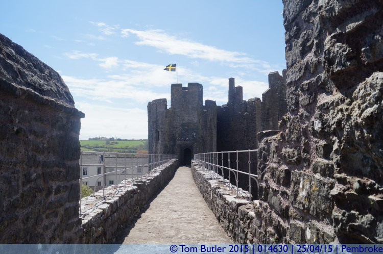 Photo ID: 014630, On the battlements, Pembroke, Wales