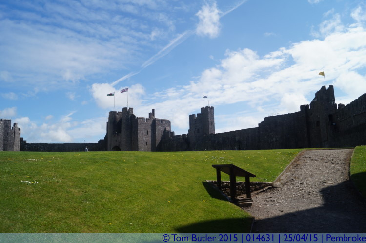 Photo ID: 014631, Inside the castle, Pembroke, Wales