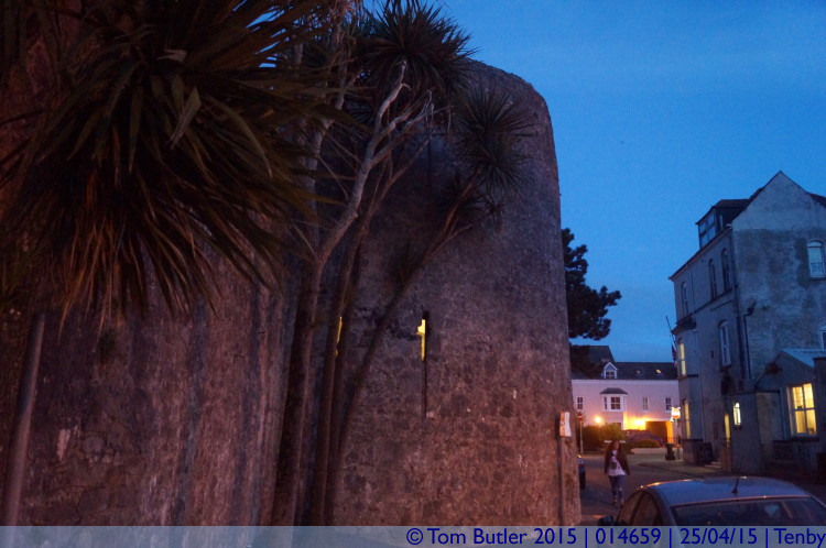 Photo ID: 014659, Walls and towers, Tenby, Wales