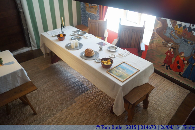Photo ID: 014673, High table, Tenby, Wales