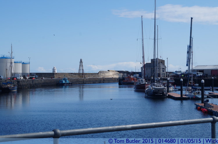 Photo ID: 014680, View across the harbour, Wick, Scotland
