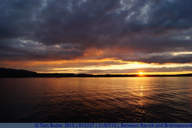 Photo ID: 015327, Last sunset for a while, Between Rrvik and Brnnysund, Norway